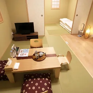 Ryokan Harper House, Osaka