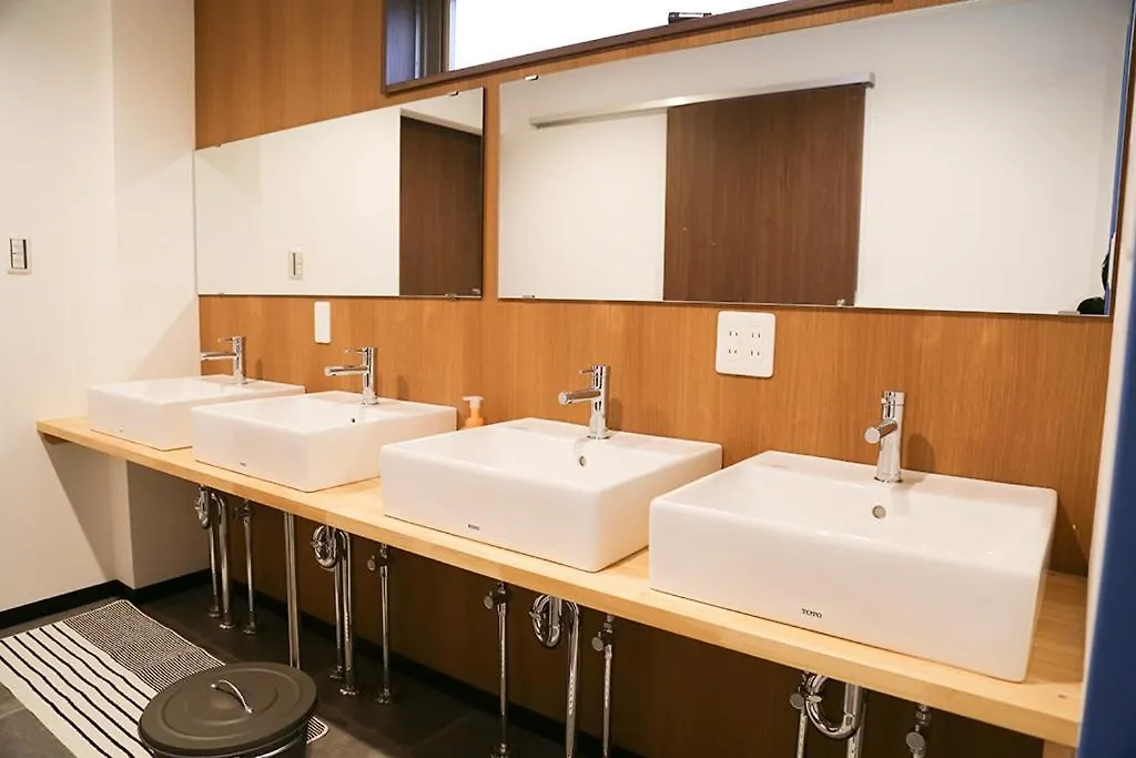 Hostal Guest House Matsu Osaka